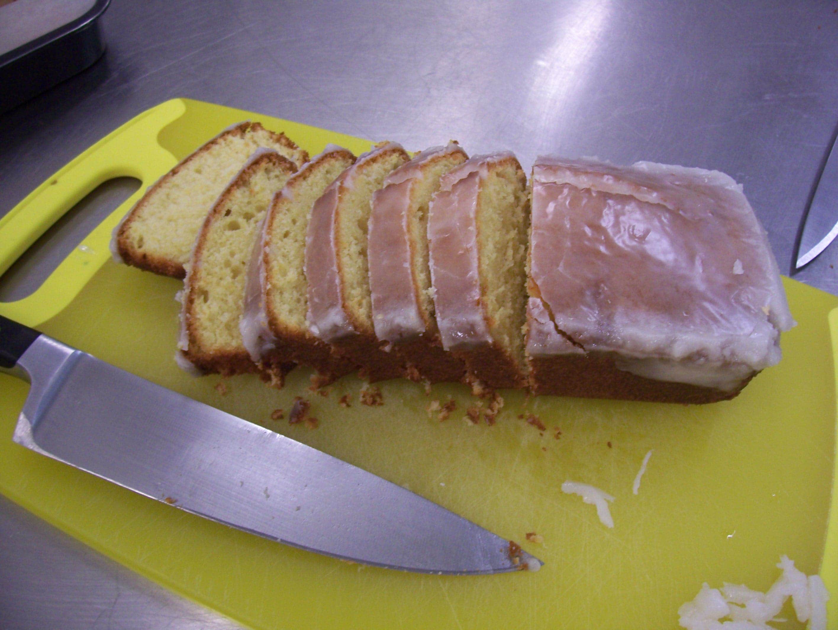 Lemon drizzle cake
