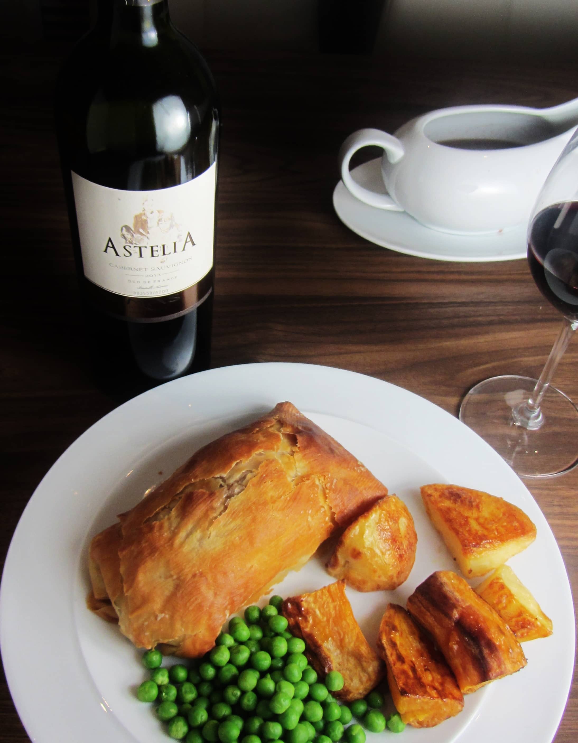 Individual filo wellingtons - Filo venison Wellington