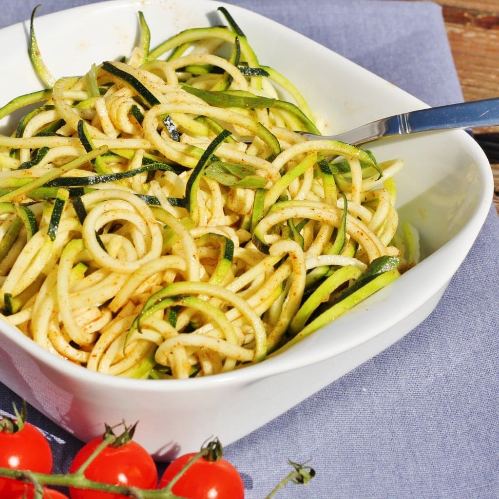 courgetti salad seasoned with baharat spices